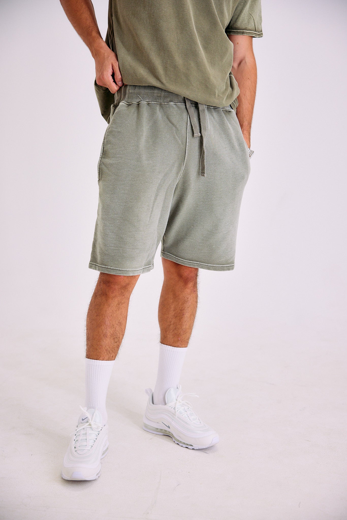 Stone Wash Shorts - Olive